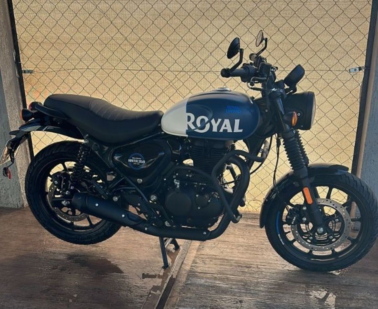 Royal Enfield Hunter Usada en Mendoza, deRuedas