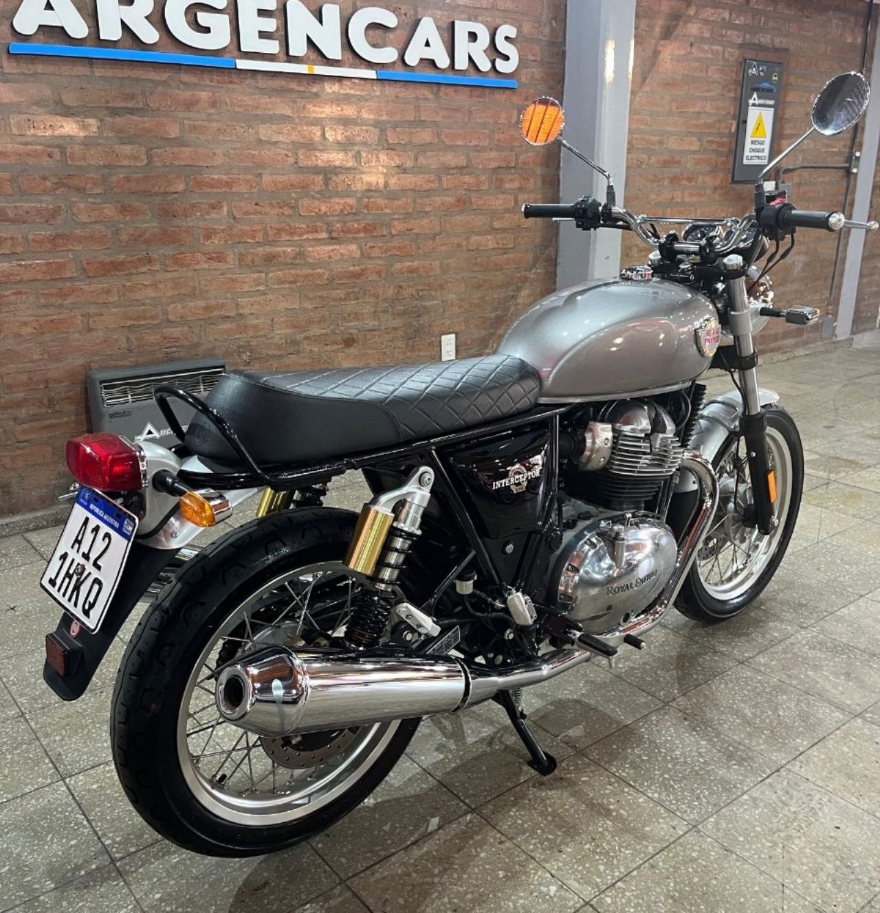 Royal Enfield Interceptor Usada Financiado en San Juan, deRuedas