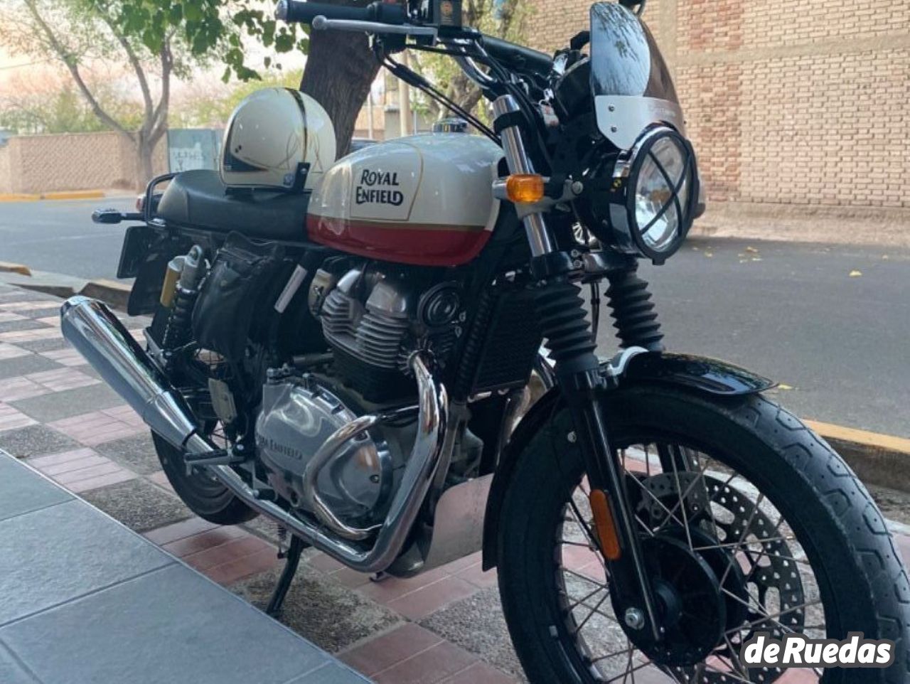 Royal Enfield Interceptor Usada en Mendoza, deRuedas