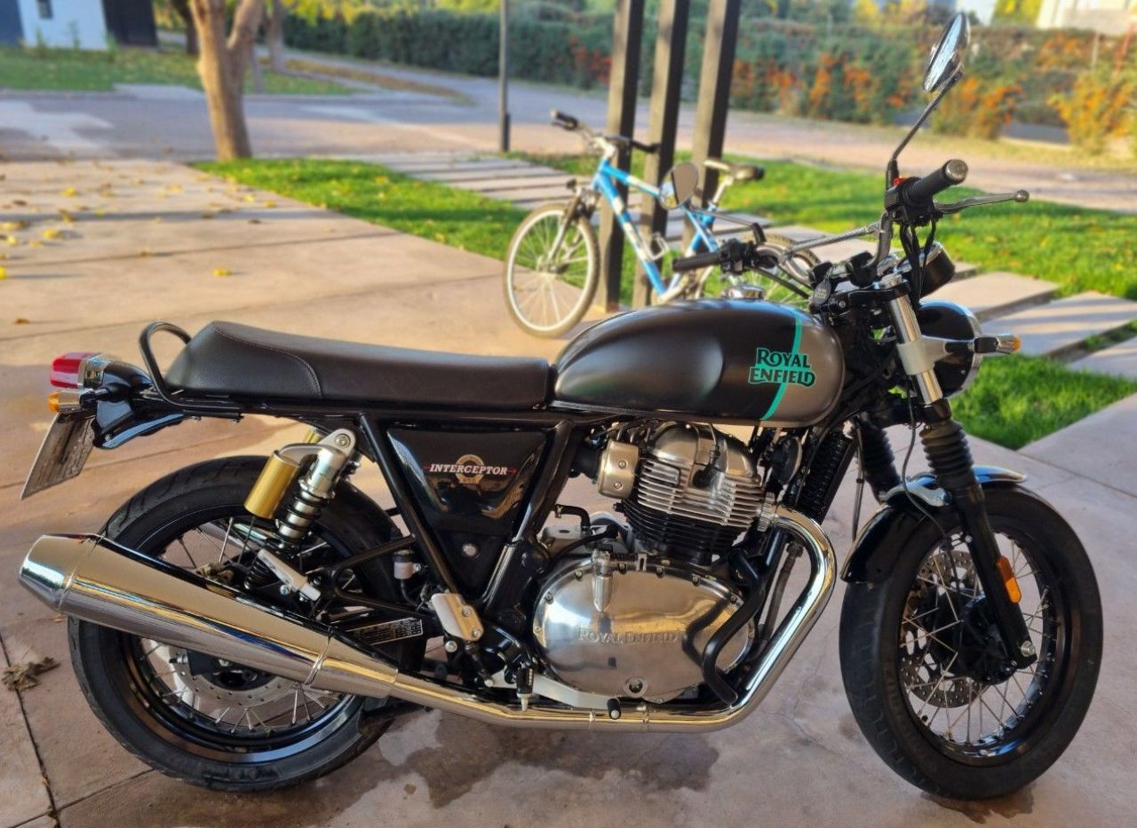 Royal Enfield Interceptor Usada en Mendoza, deRuedas