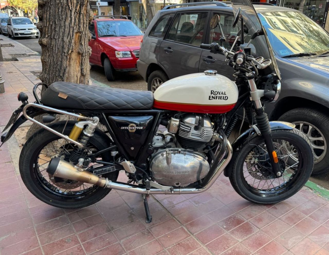 Royal Enfield Interceptor Usada en Mendoza, deRuedas
