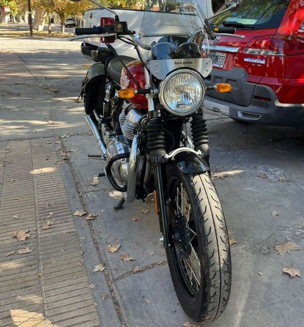 Royal Enfield Interceptor Usada en Mendoza, deRuedas