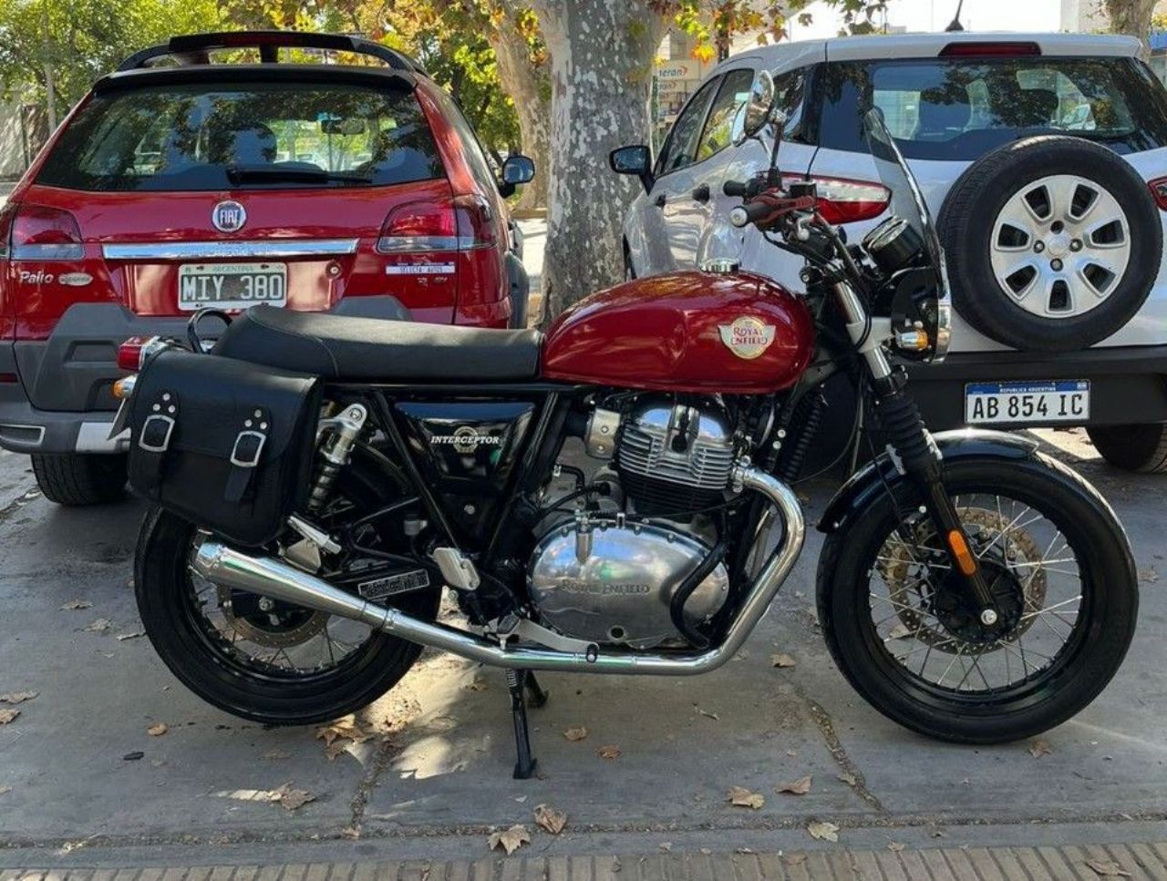 Royal Enfield Interceptor Usada en Mendoza, deRuedas