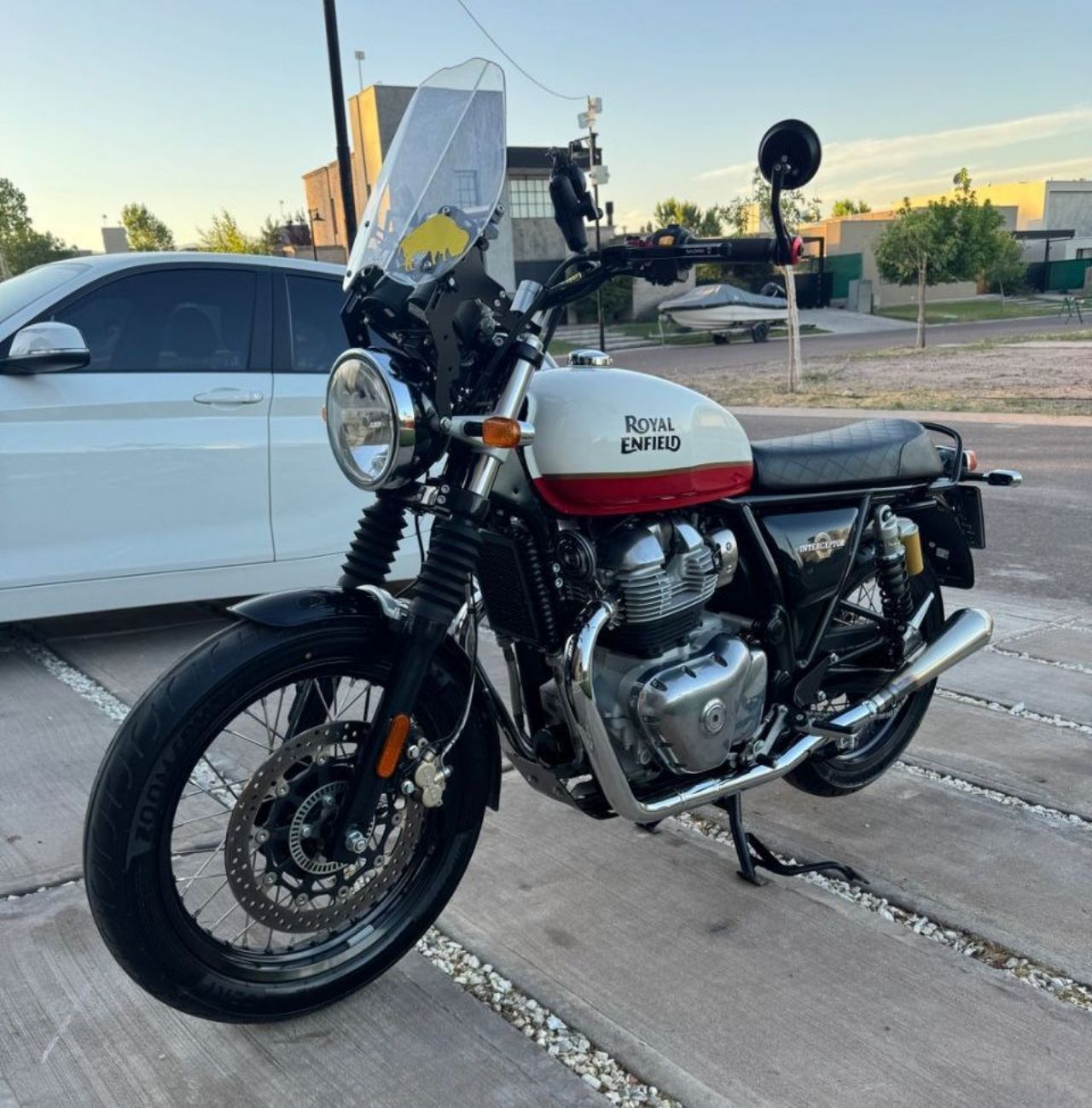 Royal Enfield Interceptor Usada en Mendoza, deRuedas