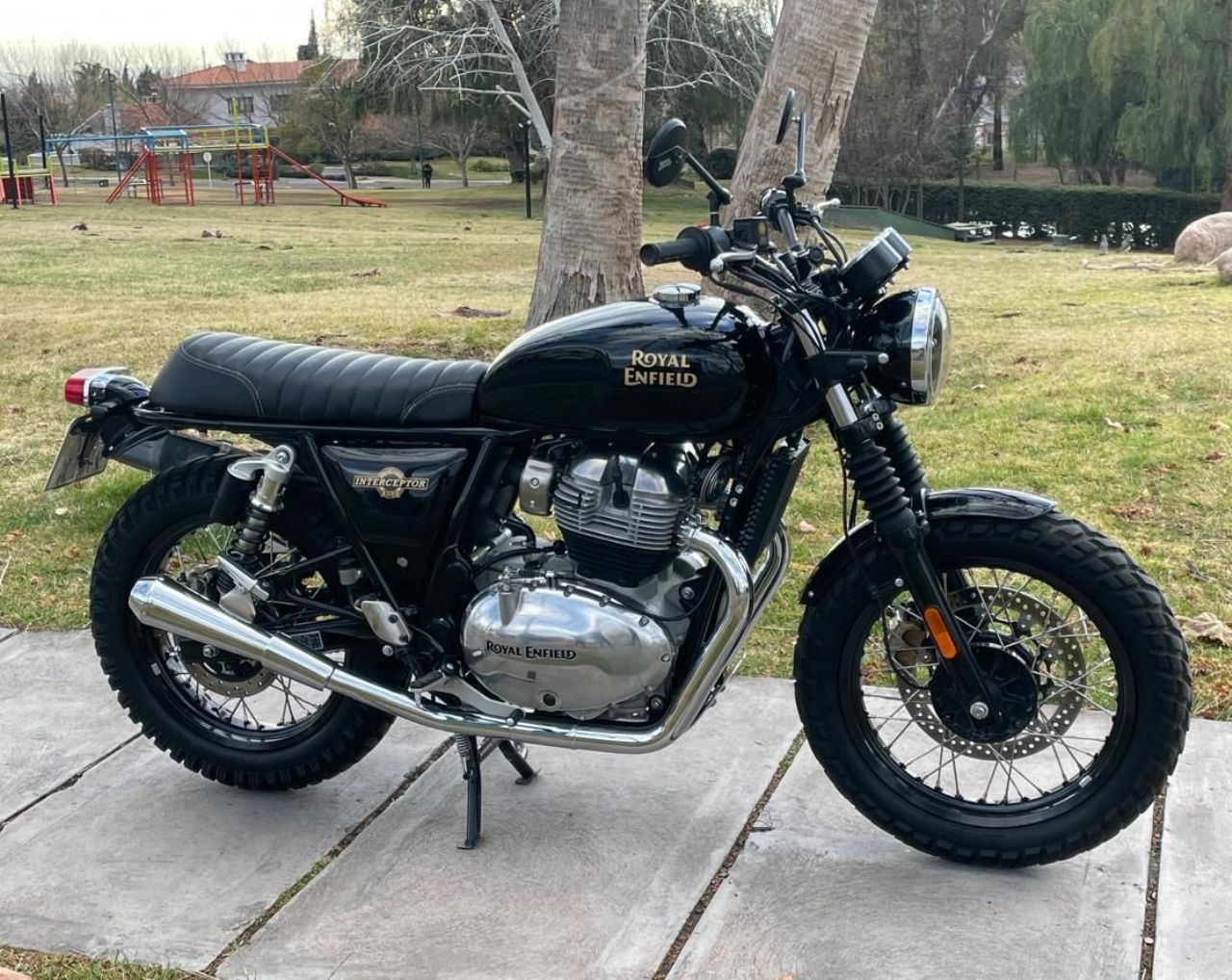 Royal Enfield Interceptor Usada en Mendoza, deRuedas