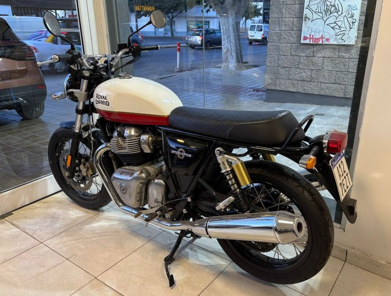 Royal Enfield Interceptor Usada Financiado en San Juan, deRuedas