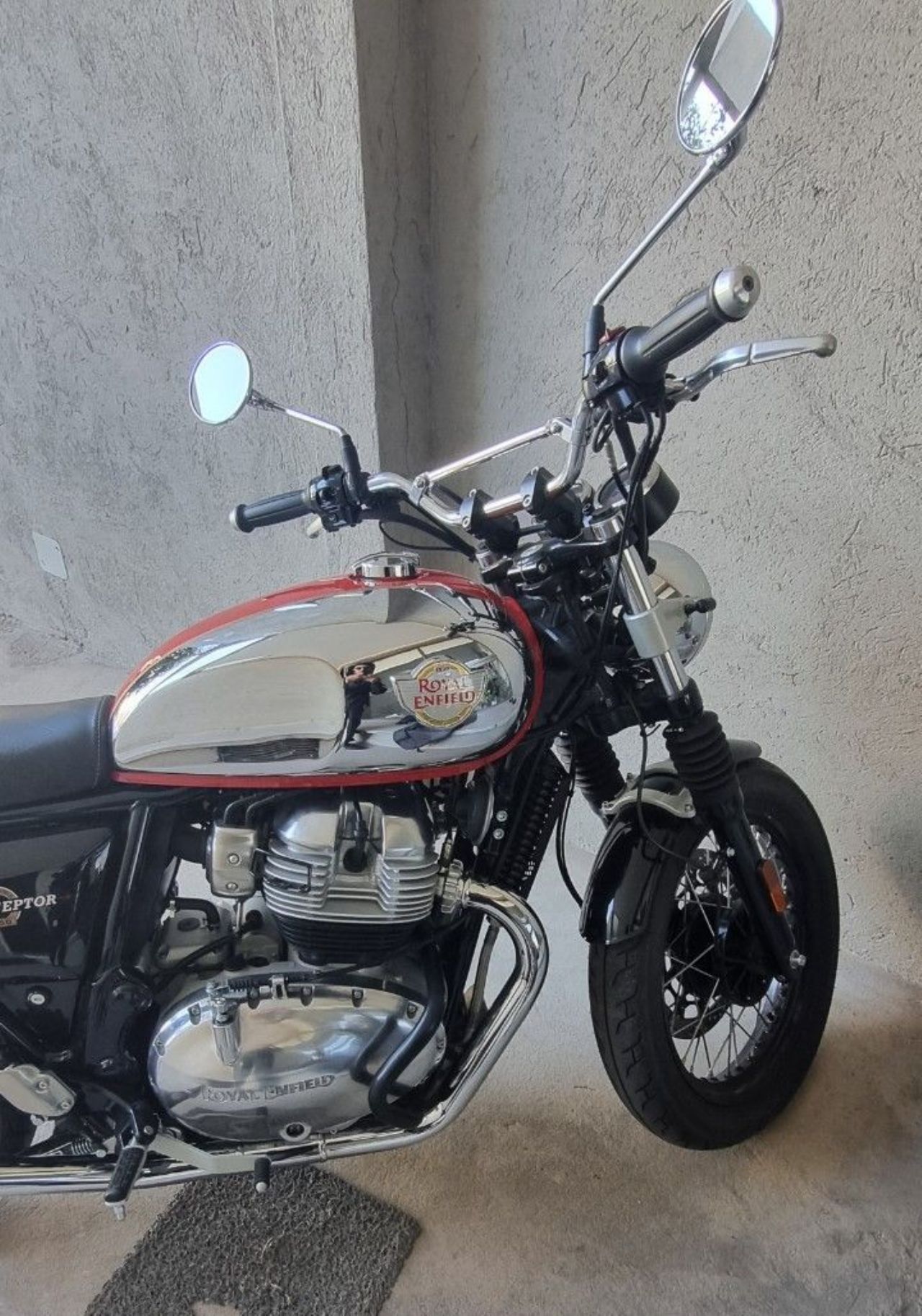 Royal Enfield Interceptor Usada en Mendoza, deRuedas