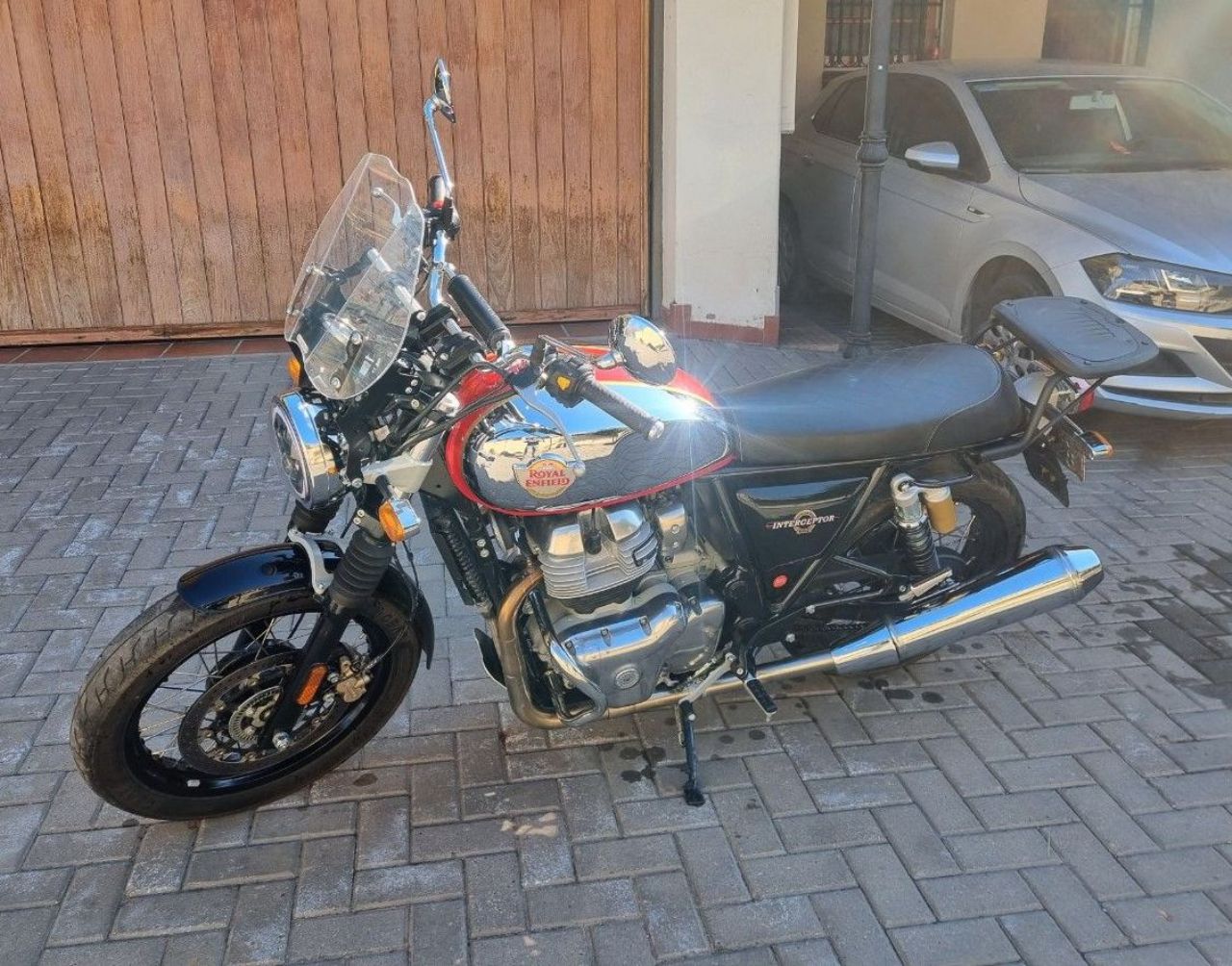 Royal Enfield Interceptor Usada en Mendoza, deRuedas