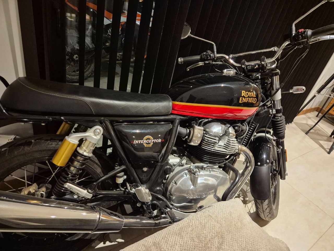 Royal Enfield Interceptor Usada en Mendoza, deRuedas