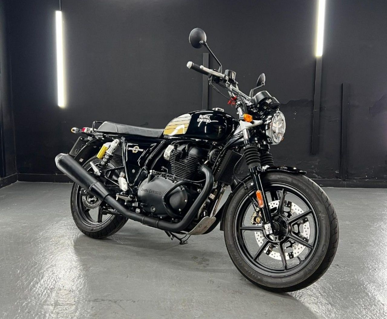 Royal Enfield Interceptor Usada en Córdoba, deRuedas