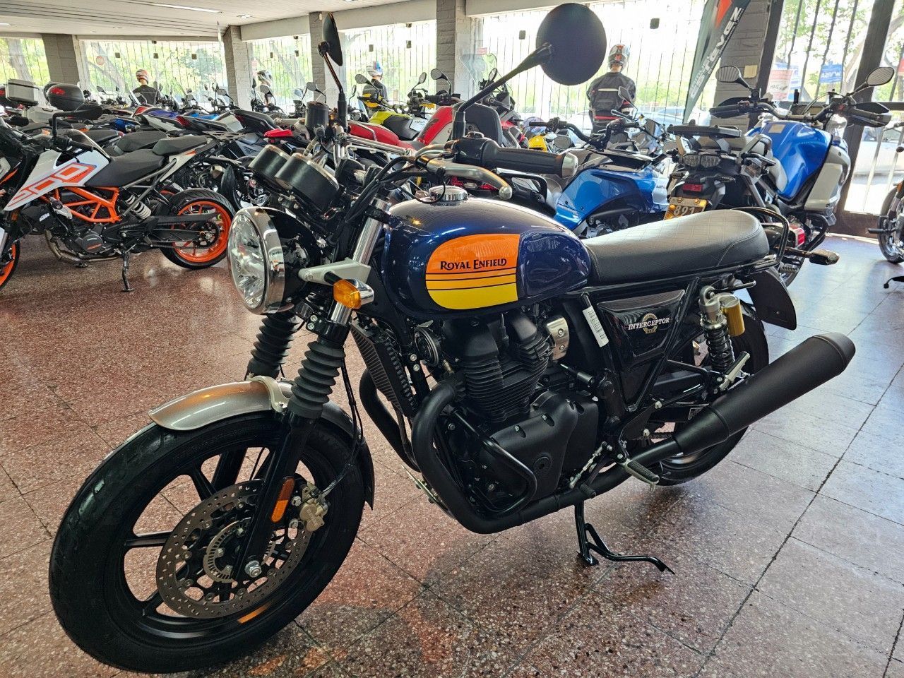 Royal Enfield Interceptor Nueva Financiado en Mendoza, deRuedas