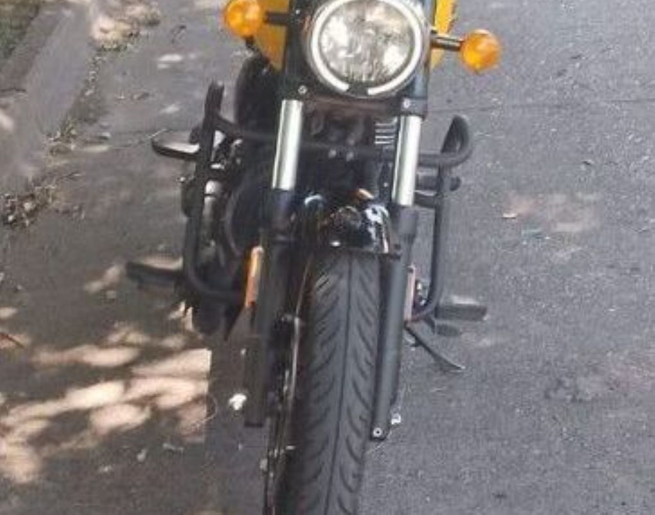 Royal Enfield Meteor Usada en Buenos Aires, deRuedas