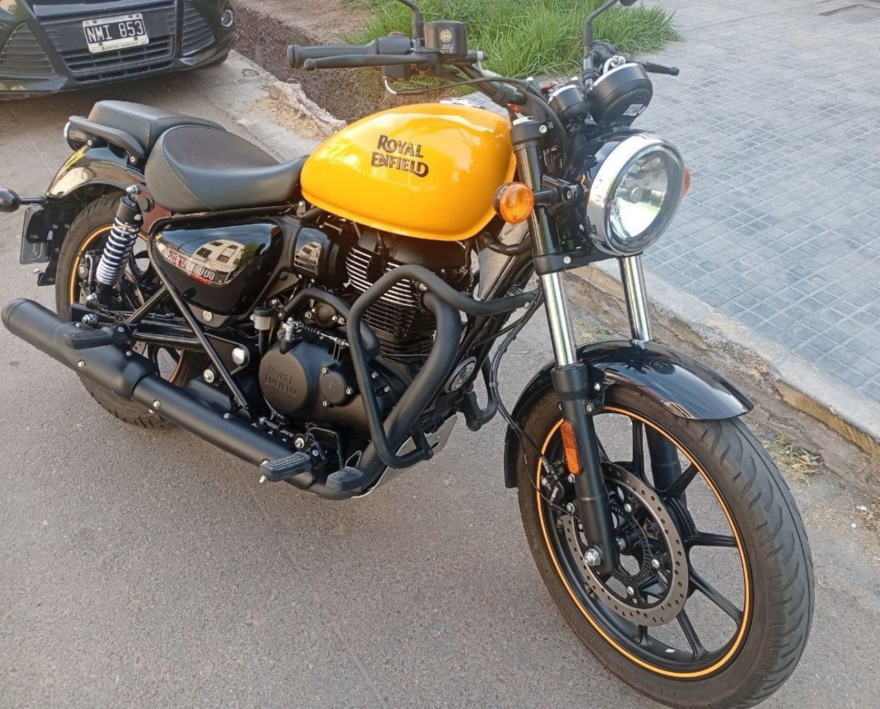 Royal Enfield Meteor Usada en Mendoza, deRuedas