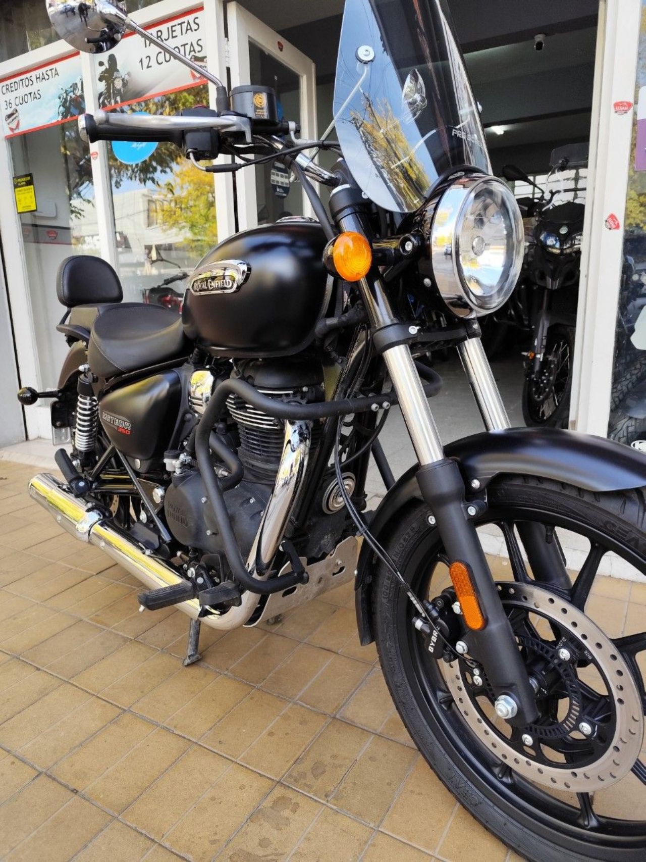 Royal Enfield Meteor Usada en Mendoza, deRuedas