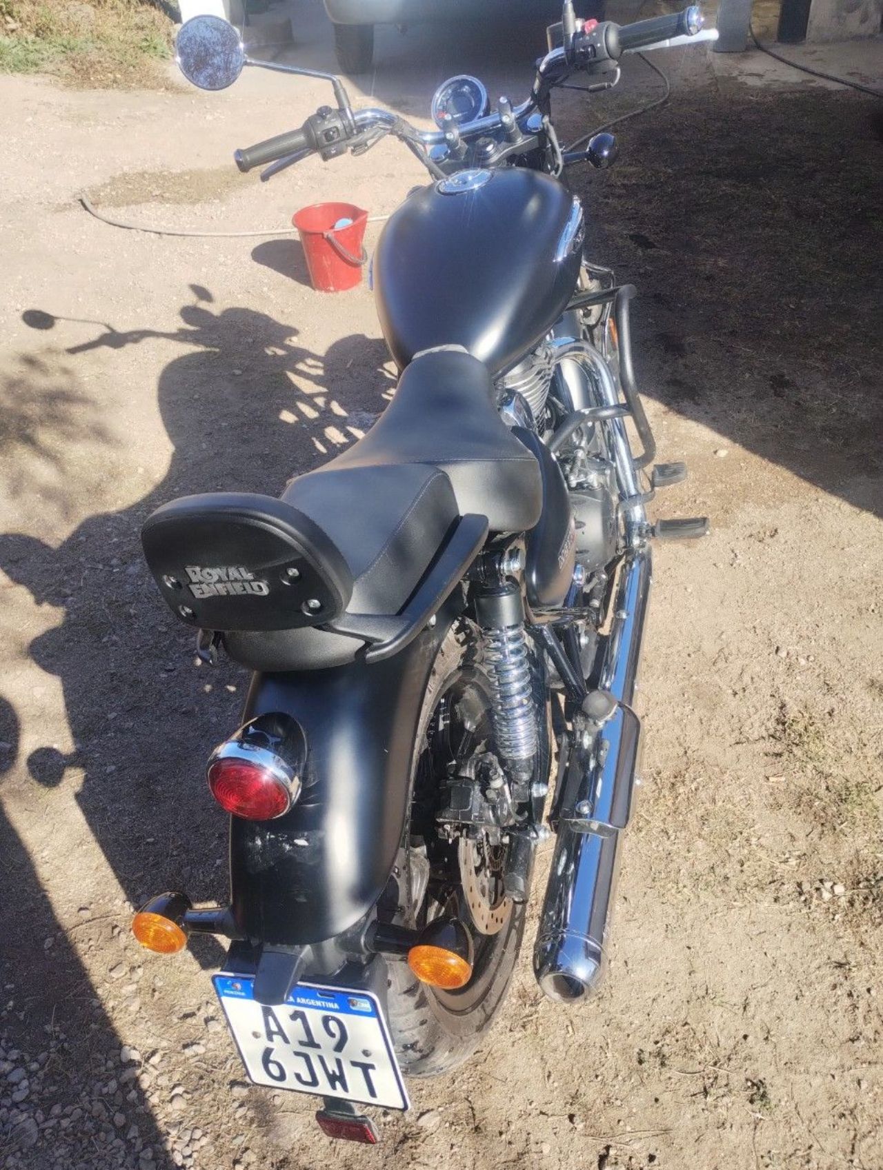 Royal Enfield Meteor Usada en Córdoba, deRuedas