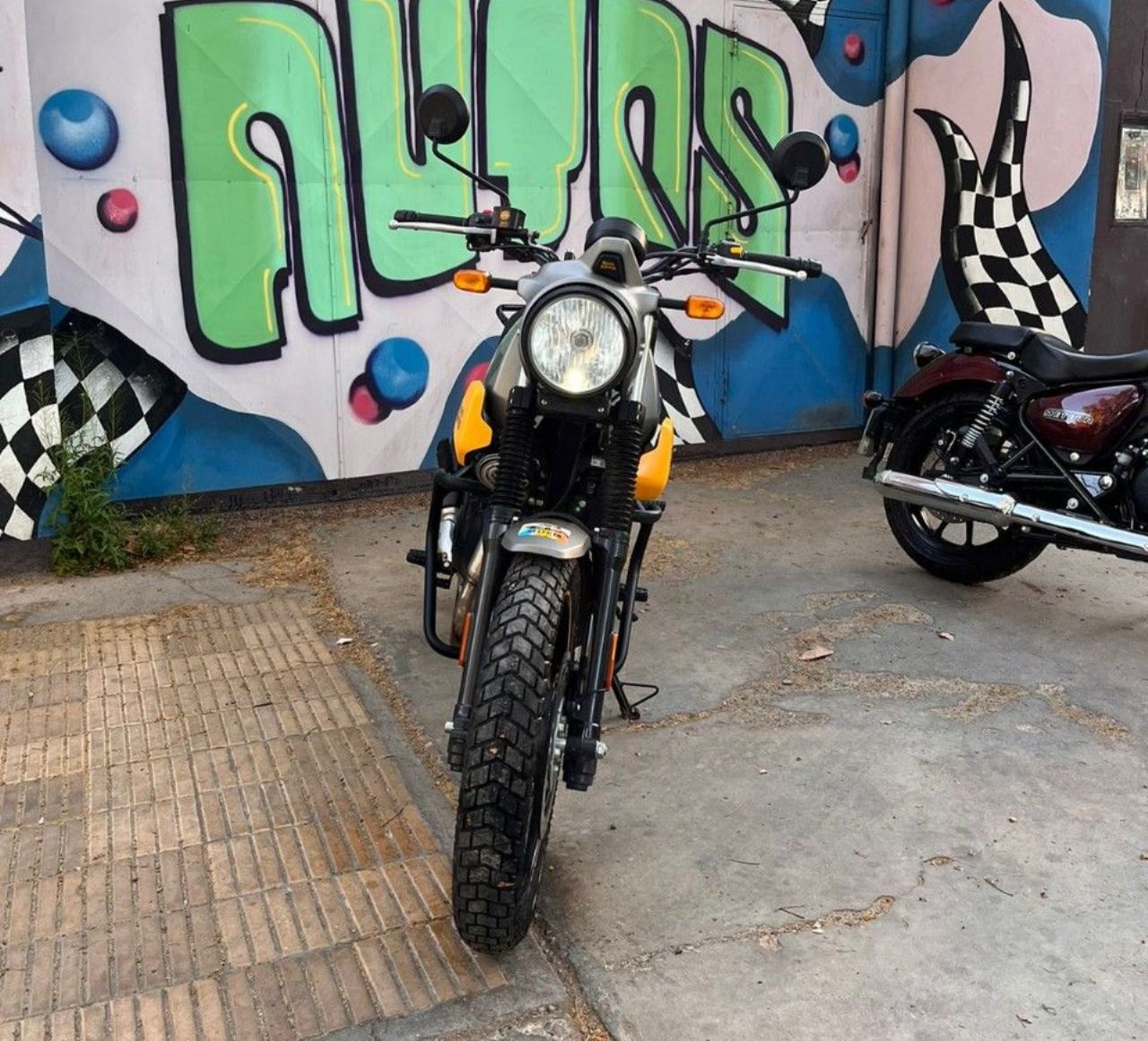 Royal Enfield Scram Usada en Mendoza, deRuedas