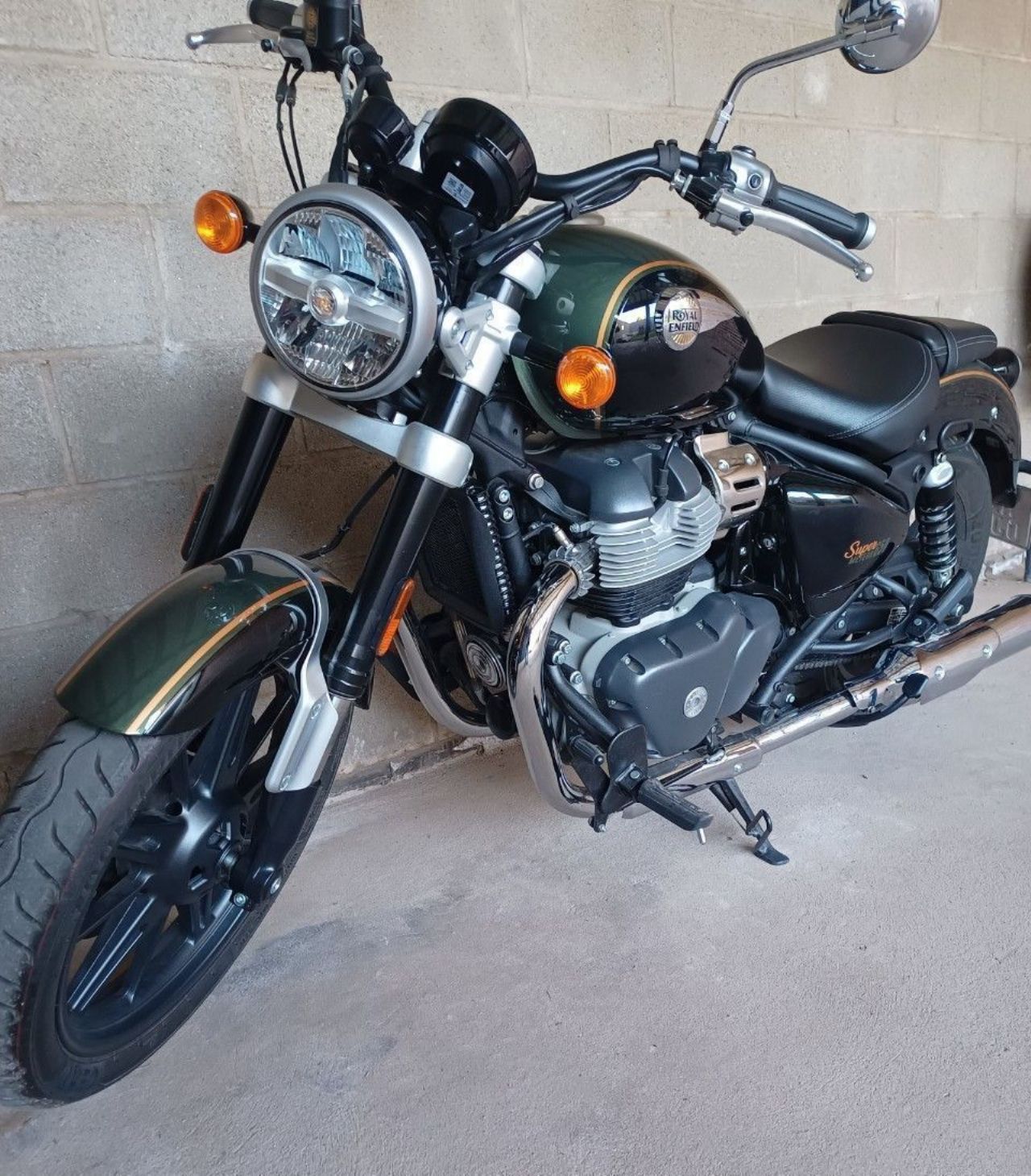 Royal Enfield Super Meteor Usada en Córdoba, deRuedas
