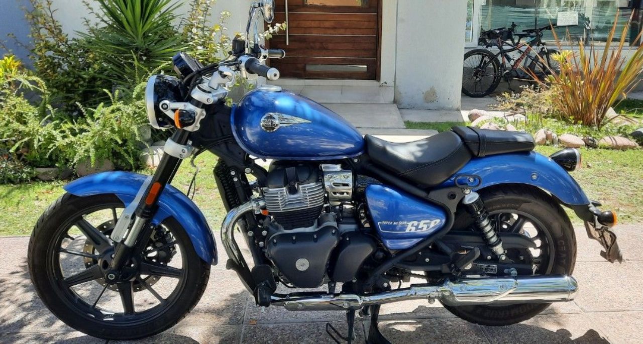 Royal Enfield Super Meteor Usada en Mendoza, deRuedas