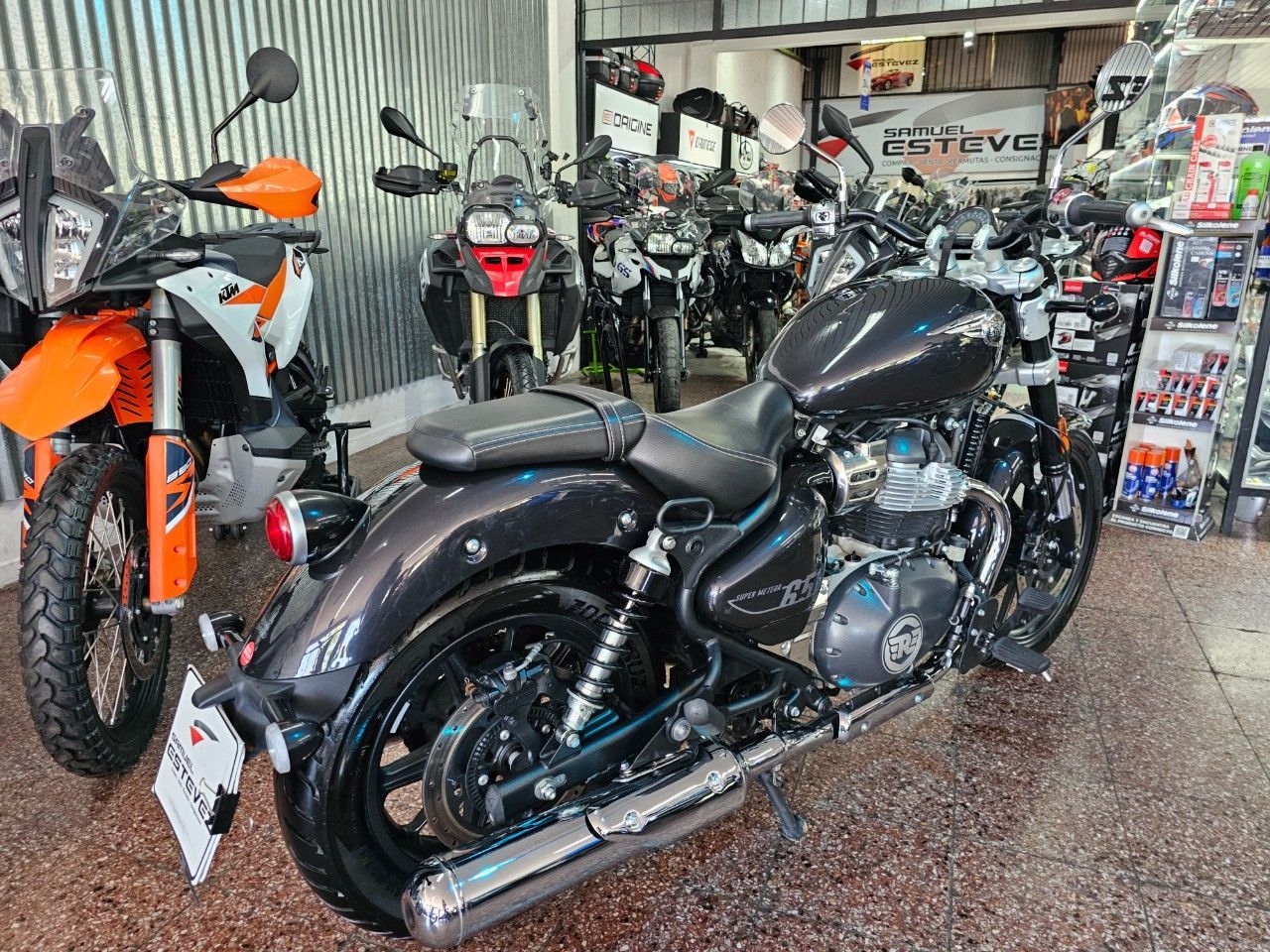 Royal Enfield Super Meteor Usada Financiado en Mendoza, deRuedas