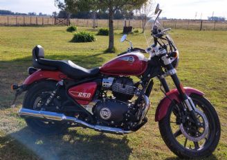 Royal Enfield Super Meteor Usada en Buenos Aires