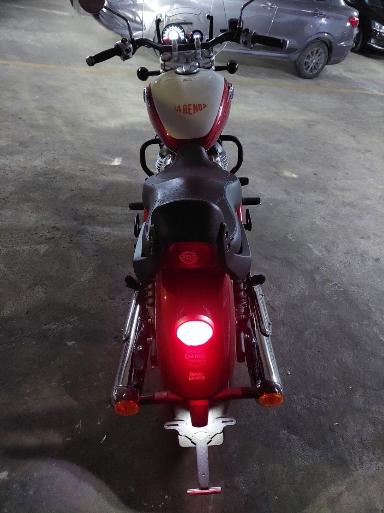 Royal Enfield Super Meteor Usada en Buenos Aires, deRuedas