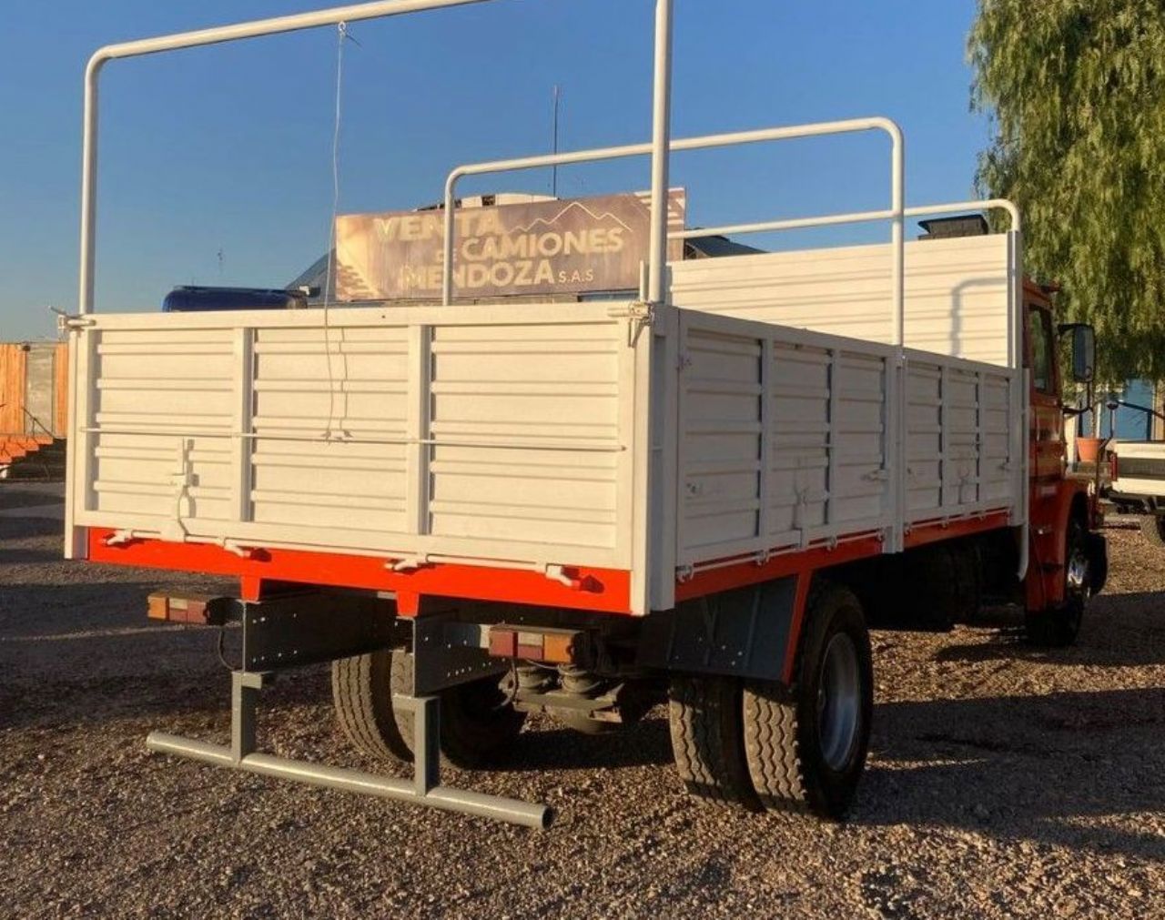 Scania P Usado en Mendoza, deRuedas