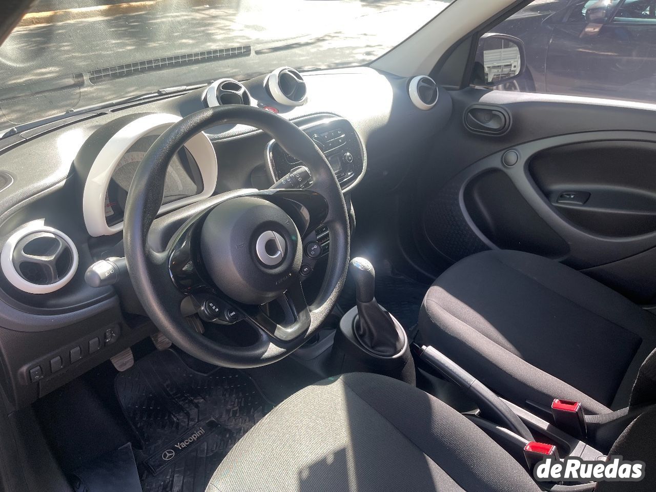 Smart Forfour Usado en Mendoza, deRuedas