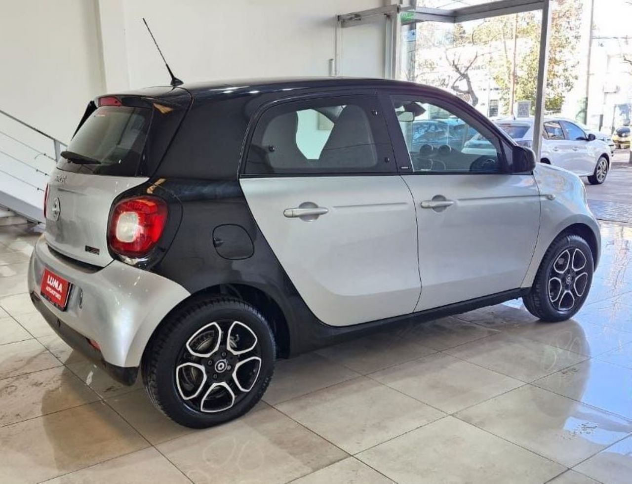 Smart Forfour Usado en Mendoza, deRuedas