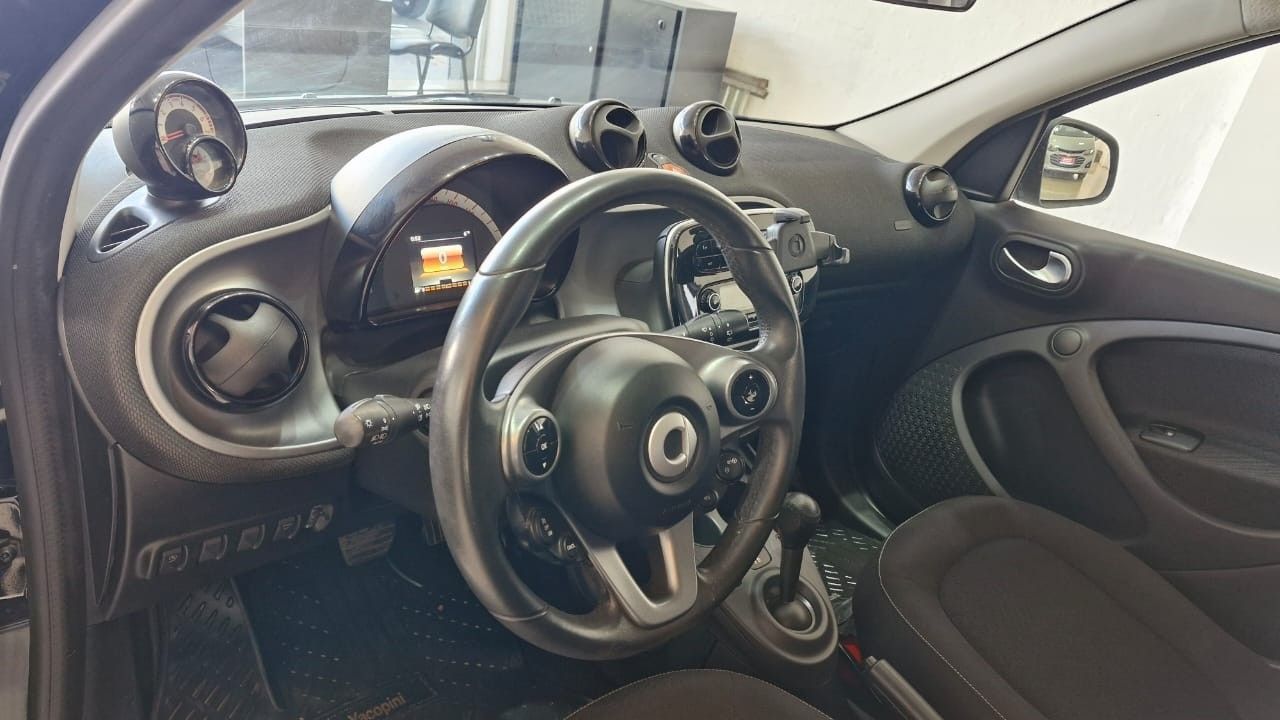 Smart Forfour Usado en Mendoza, deRuedas