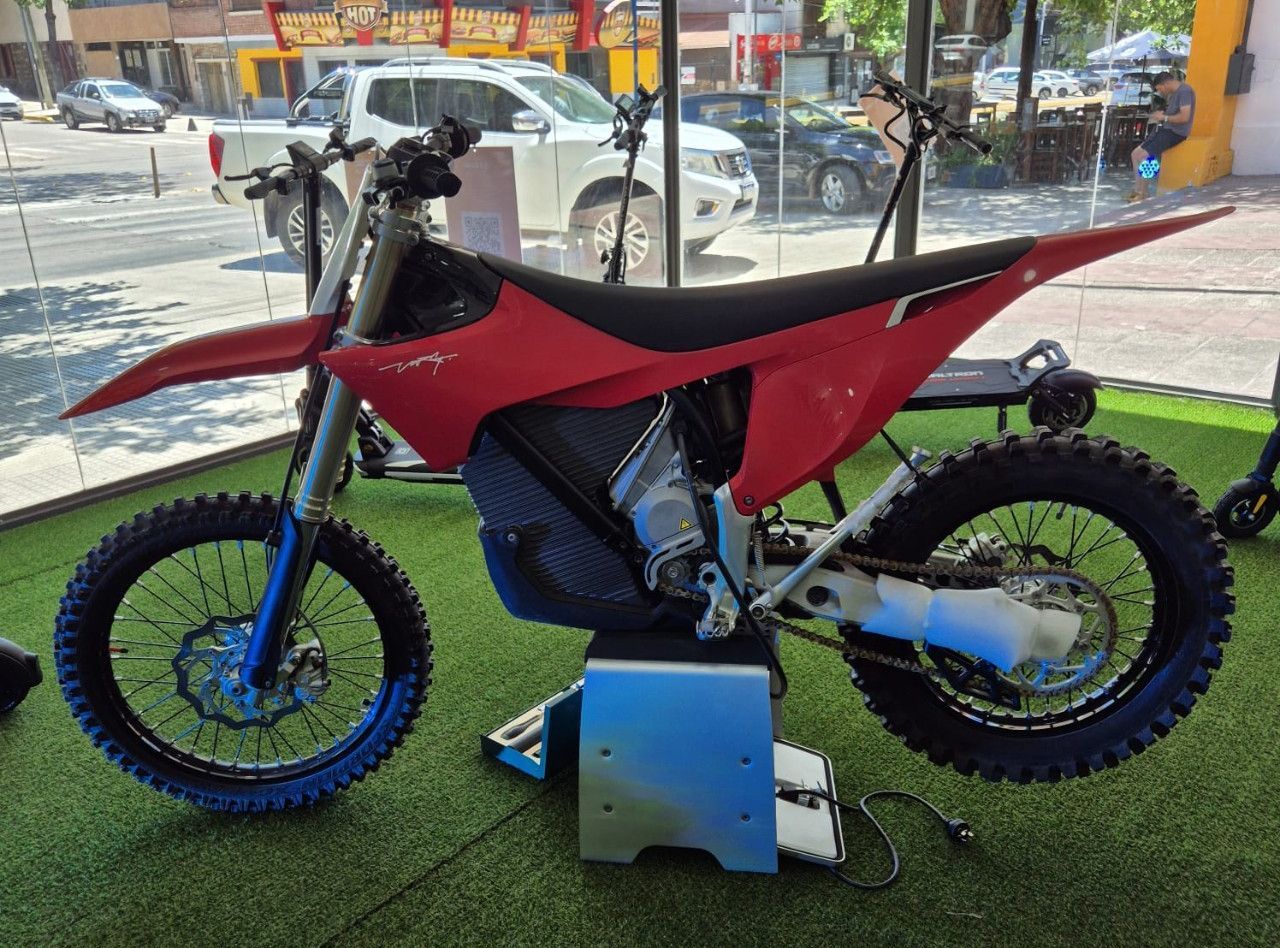 Stark Future Varg Nueva en Mendoza, deRuedas