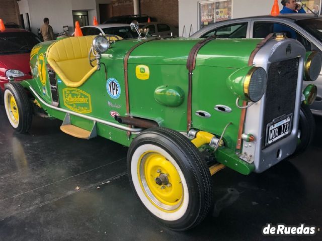 Studebaker Baquet Usado en Mendoza, deRuedas