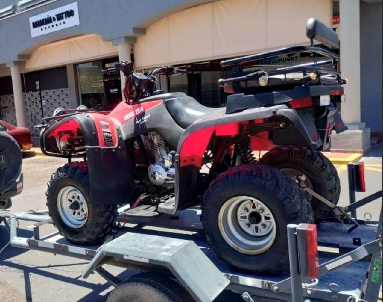Sumo Tank Usado en Mendoza, deRuedas