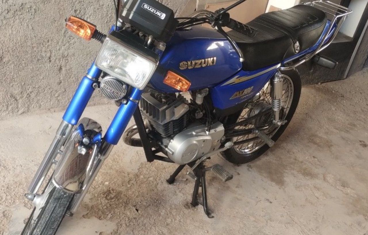 Suzuki AX Usada en Mendoza, deRuedas