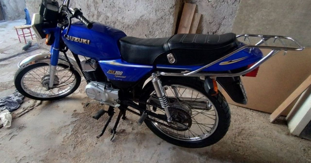 Suzuki AX Usada en Mendoza, deRuedas
