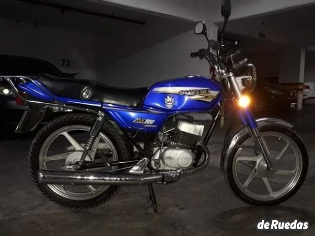 Suzuki AX Usada en Mendoza, deRuedas
