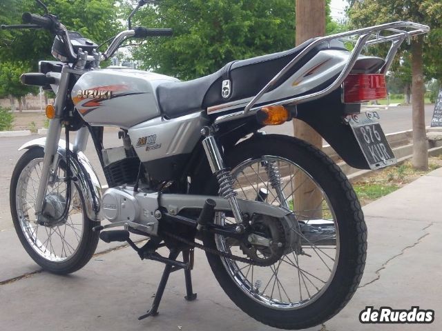 Suzuki AX Usada en Mendoza, deRuedas