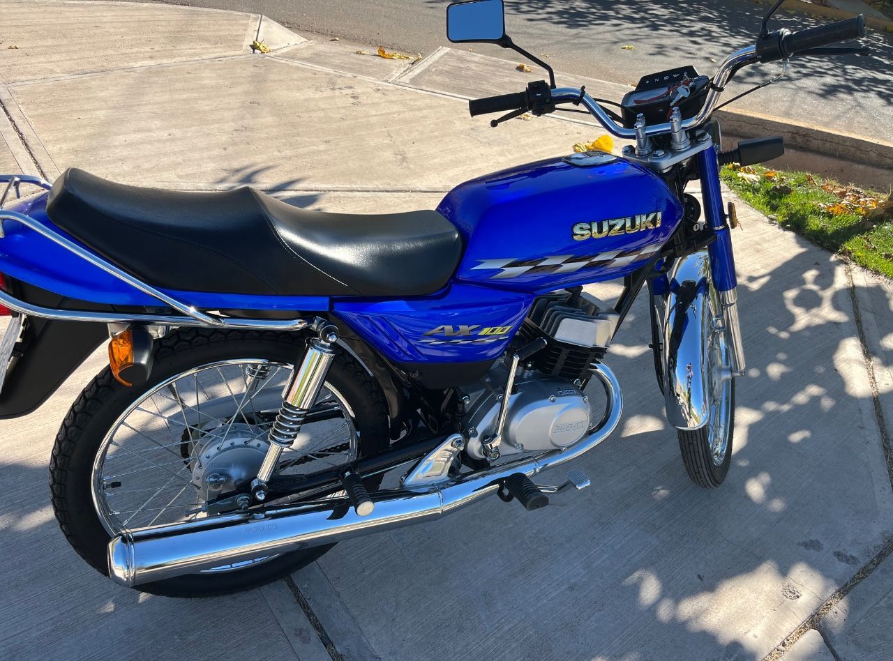 Suzuki AX Usada en Mendoza, deRuedas
