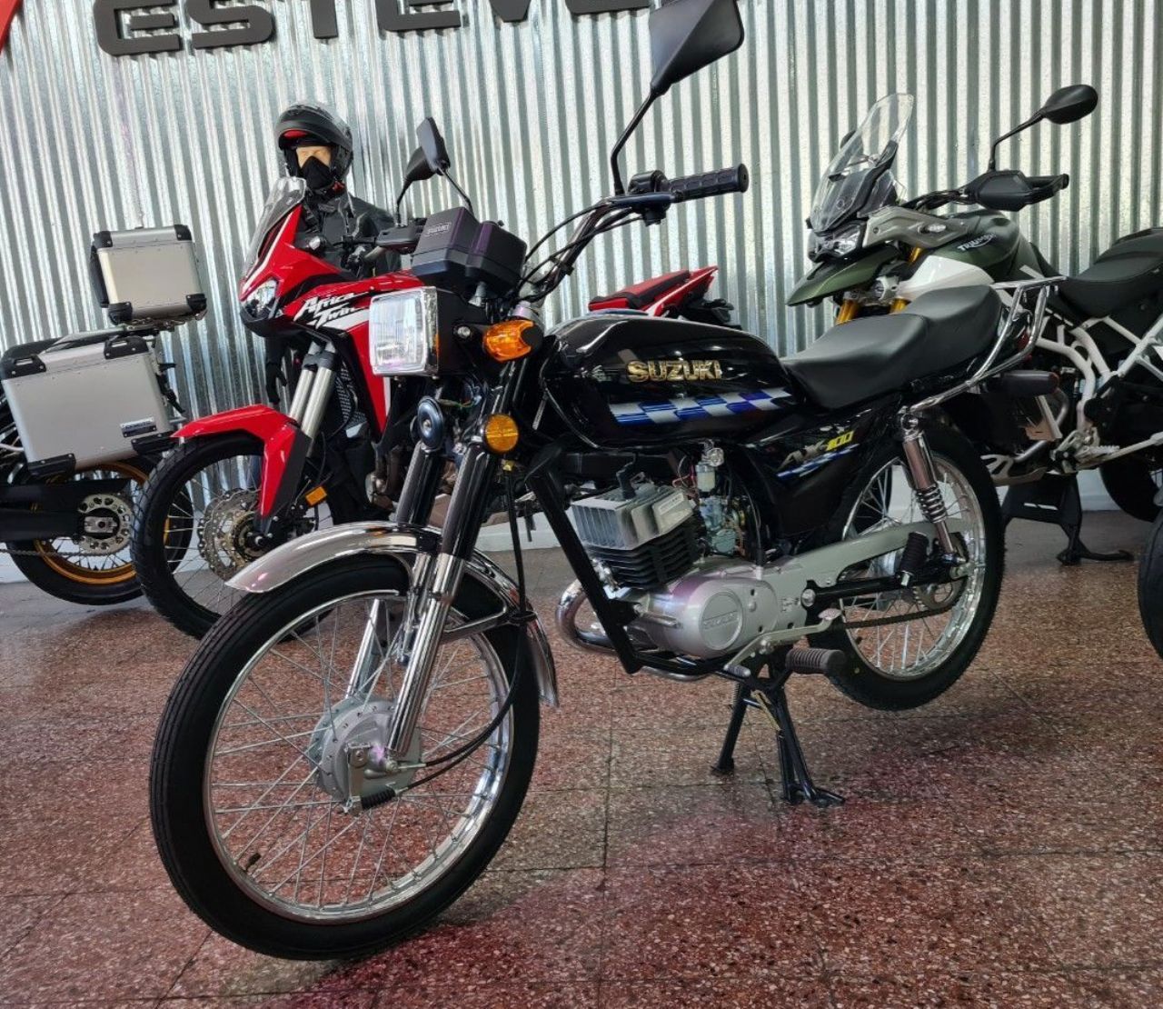 Suzuki AX Usada en Mendoza, deRuedas