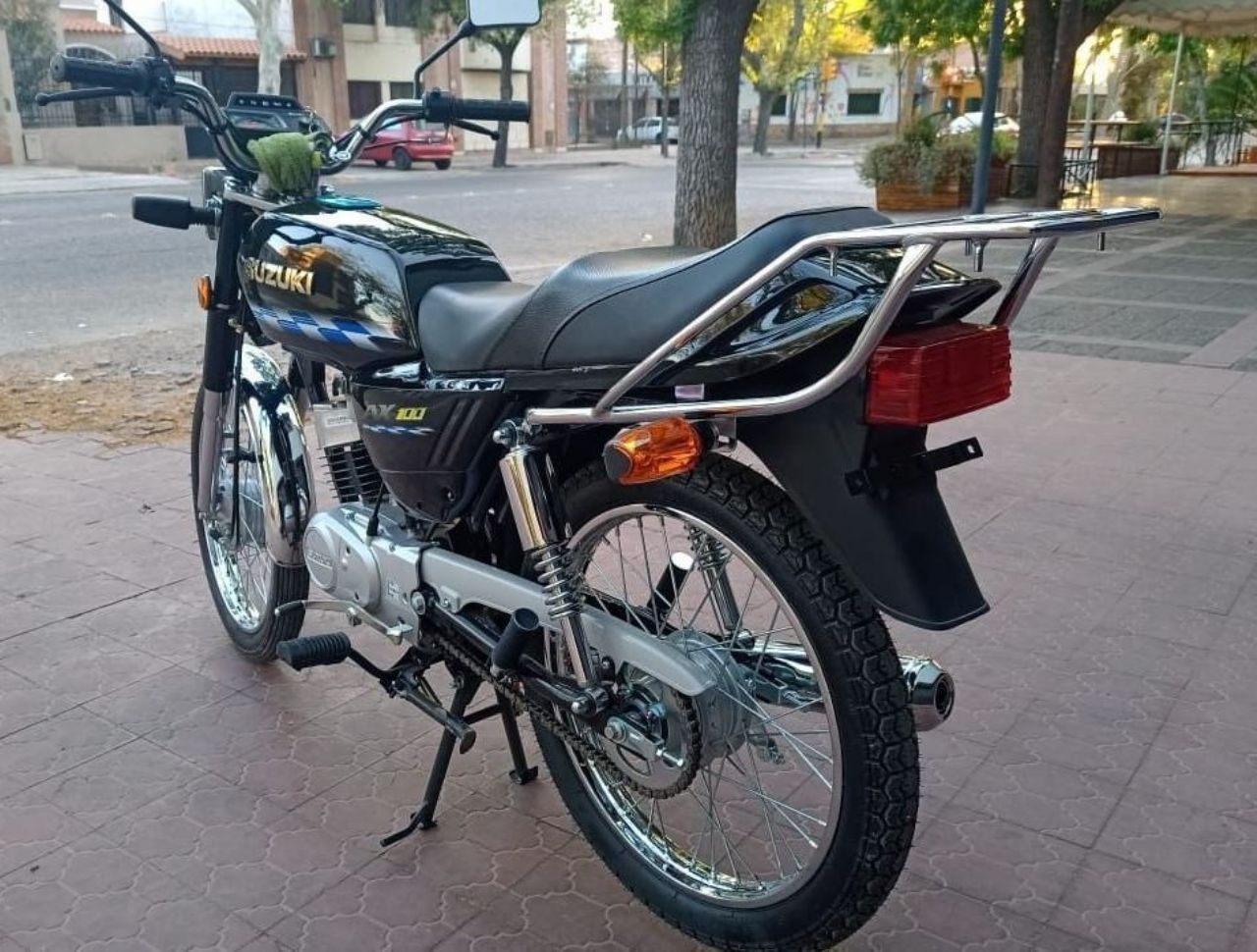 Suzuki AX Usada en Mendoza, deRuedas
