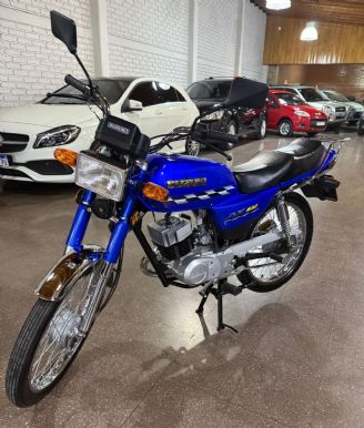 Suzuki AX Usada en Mendoza