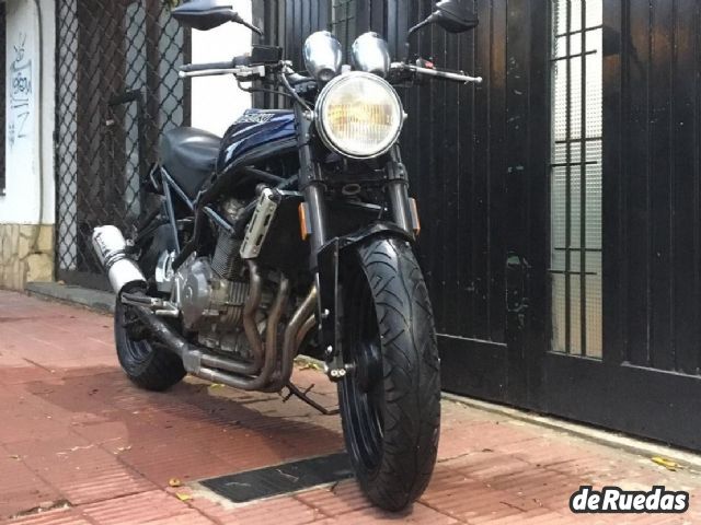 Suzuki Bandit Usada en Buenos Aires, deRuedas