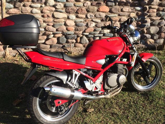 Suzuki Bandit Usada en Mendoza, deRuedas