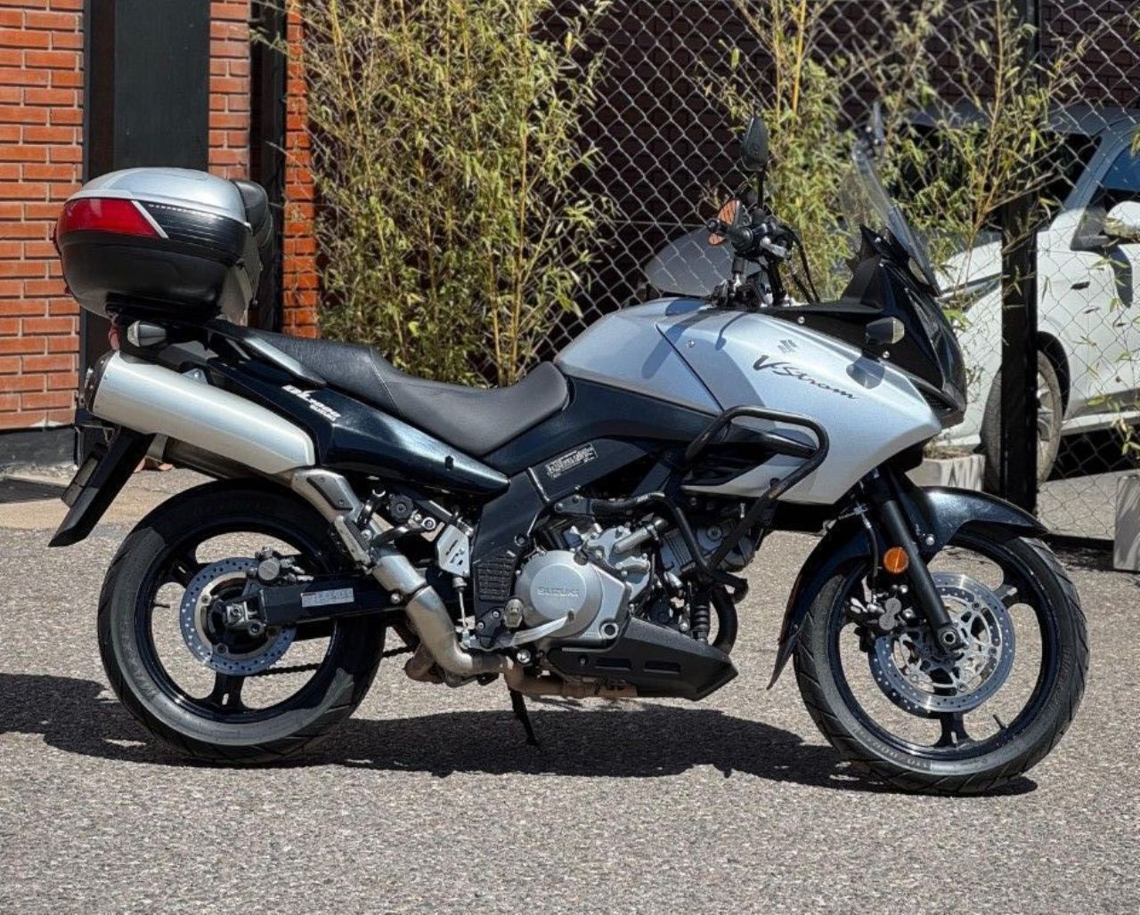 Suzuki DL Usada en Córdoba, deRuedas