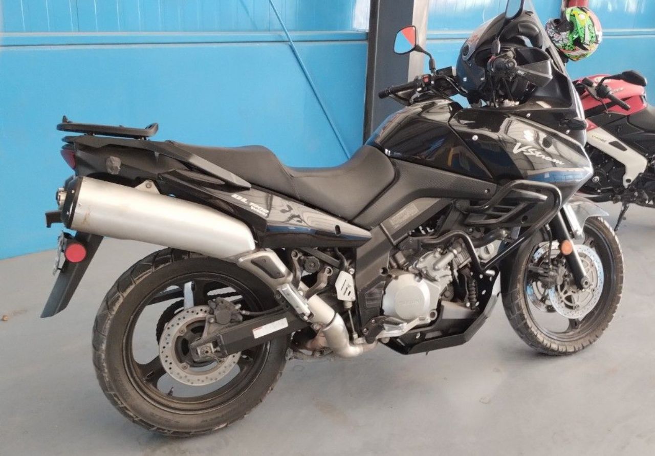 Suzuki DL Usada en Mendoza, deRuedas