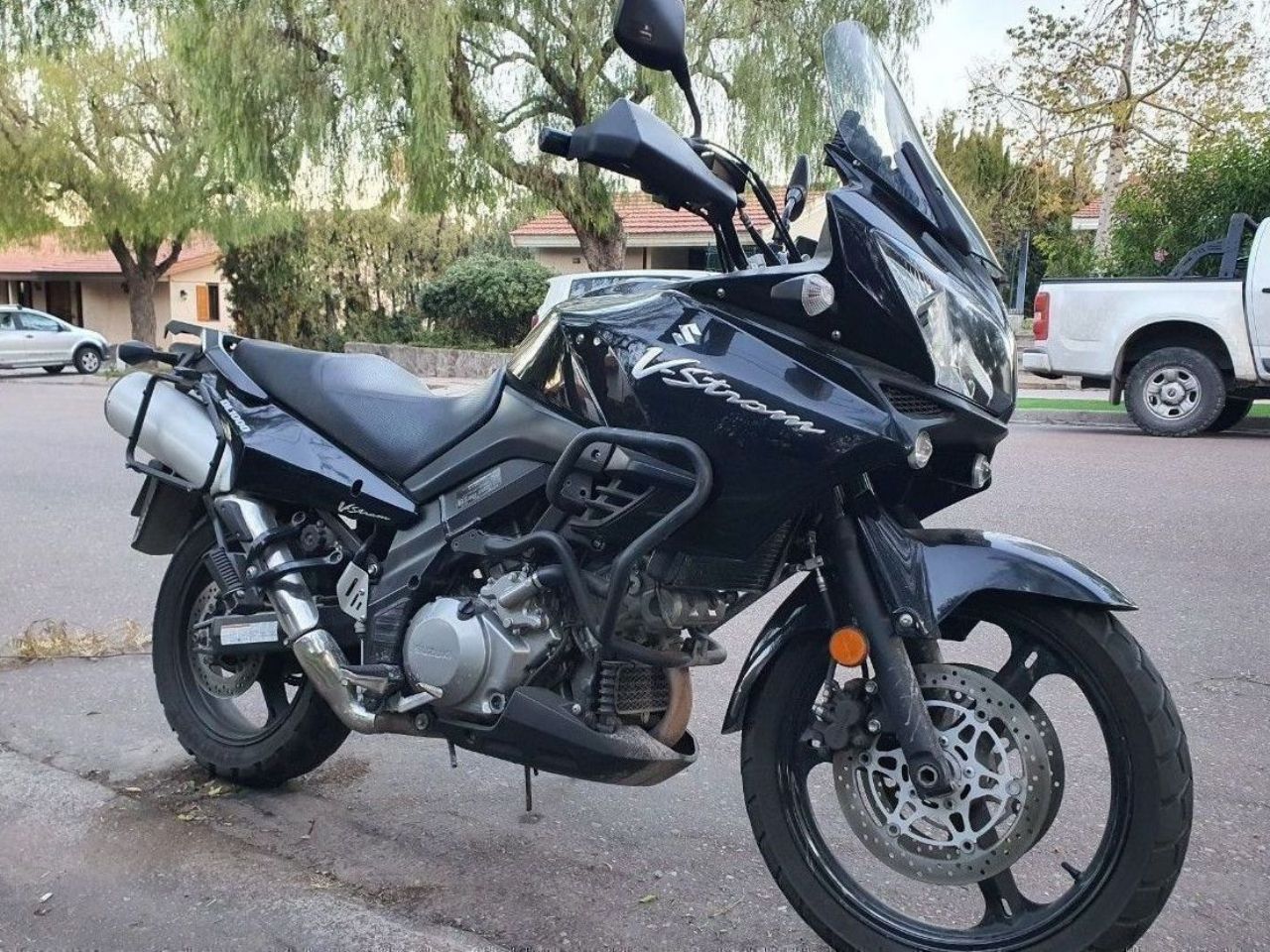 Suzuki DL Usada en Mendoza, deRuedas