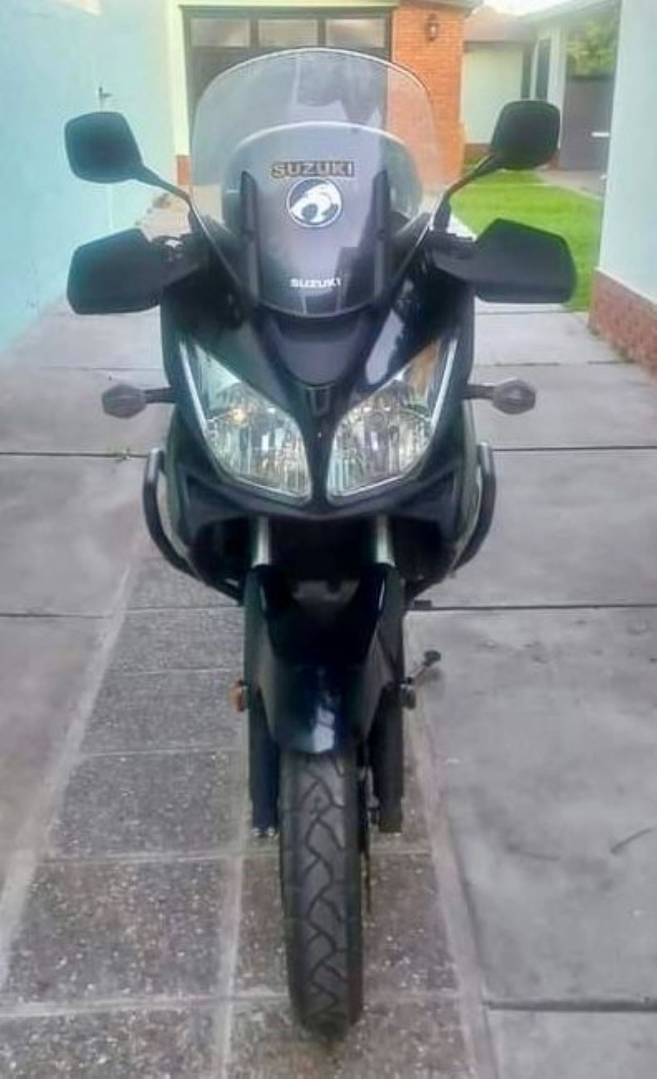 Suzuki DL Usada en Mendoza, deRuedas