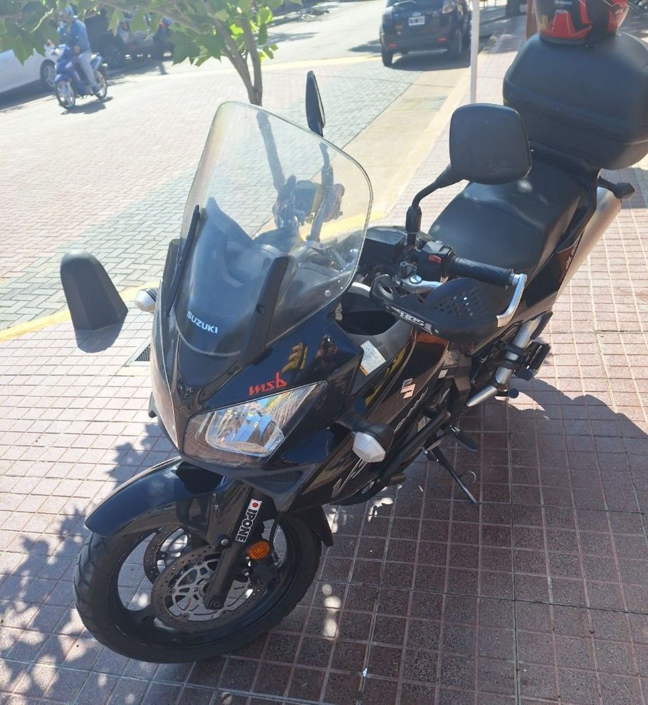 Suzuki DL Usada en Mendoza, deRuedas