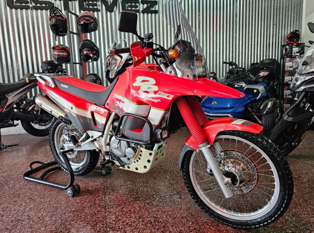 Suzuki DR Usada en Mendoza, deRuedas