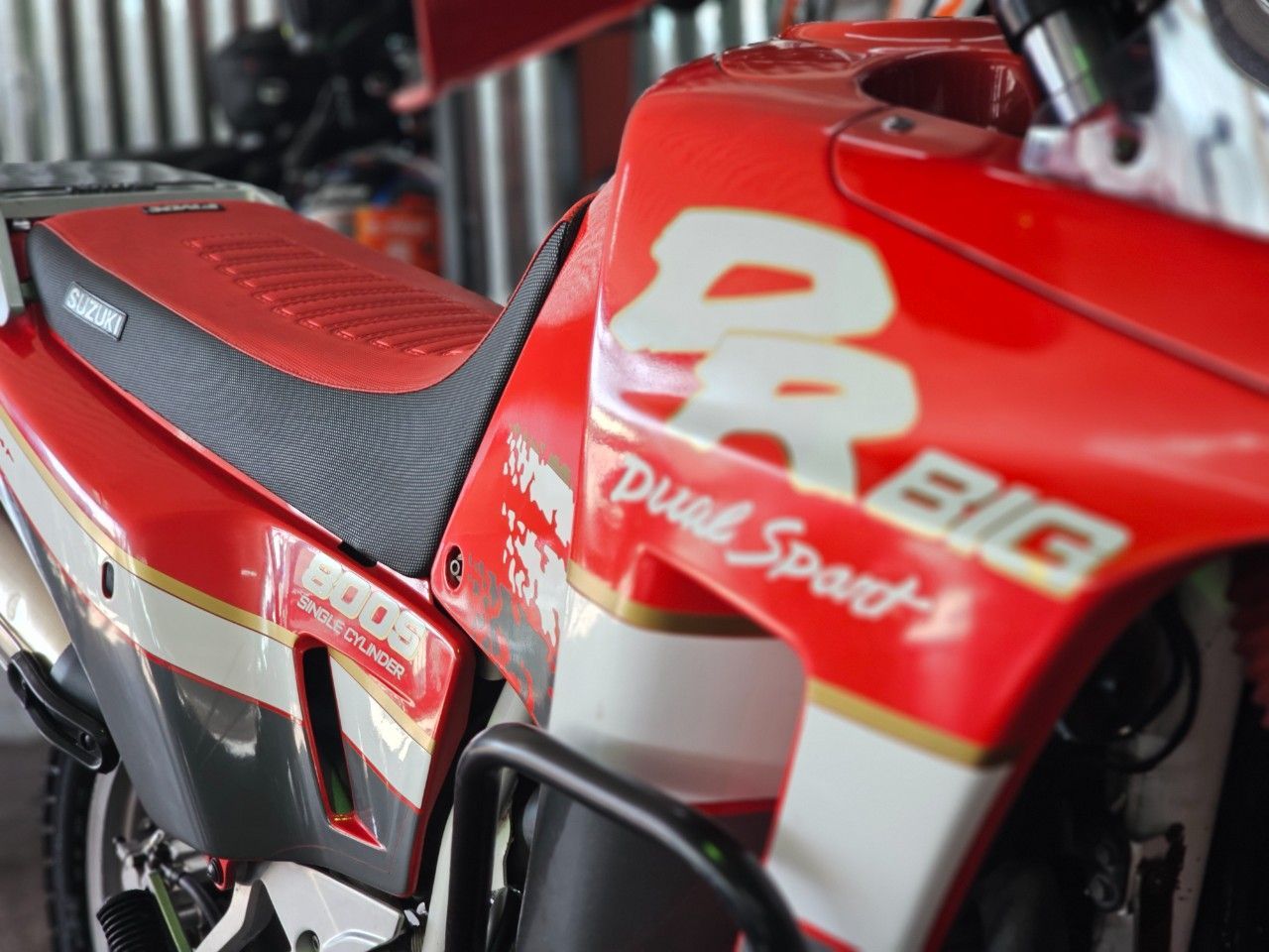Suzuki DR Usada en Mendoza, deRuedas