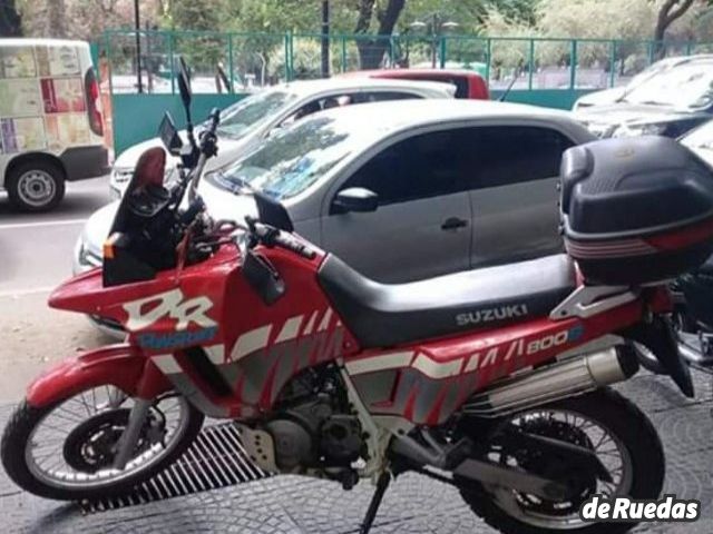 Suzuki DR Usada en Mendoza, deRuedas